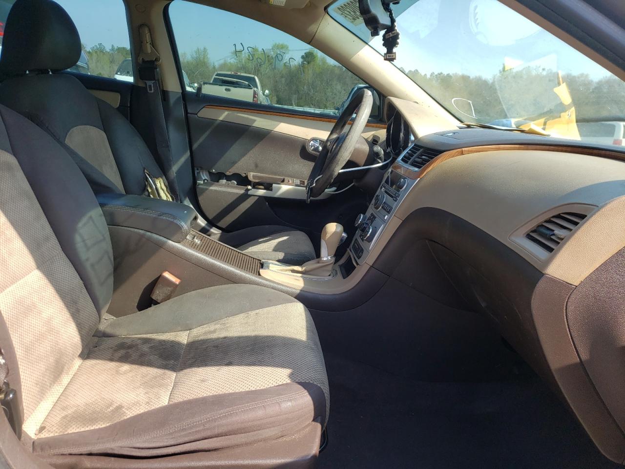 Photo 5 from auction – 2012 CHEVROLET MALIBU with VIN 1G1ZC5E04CF333333