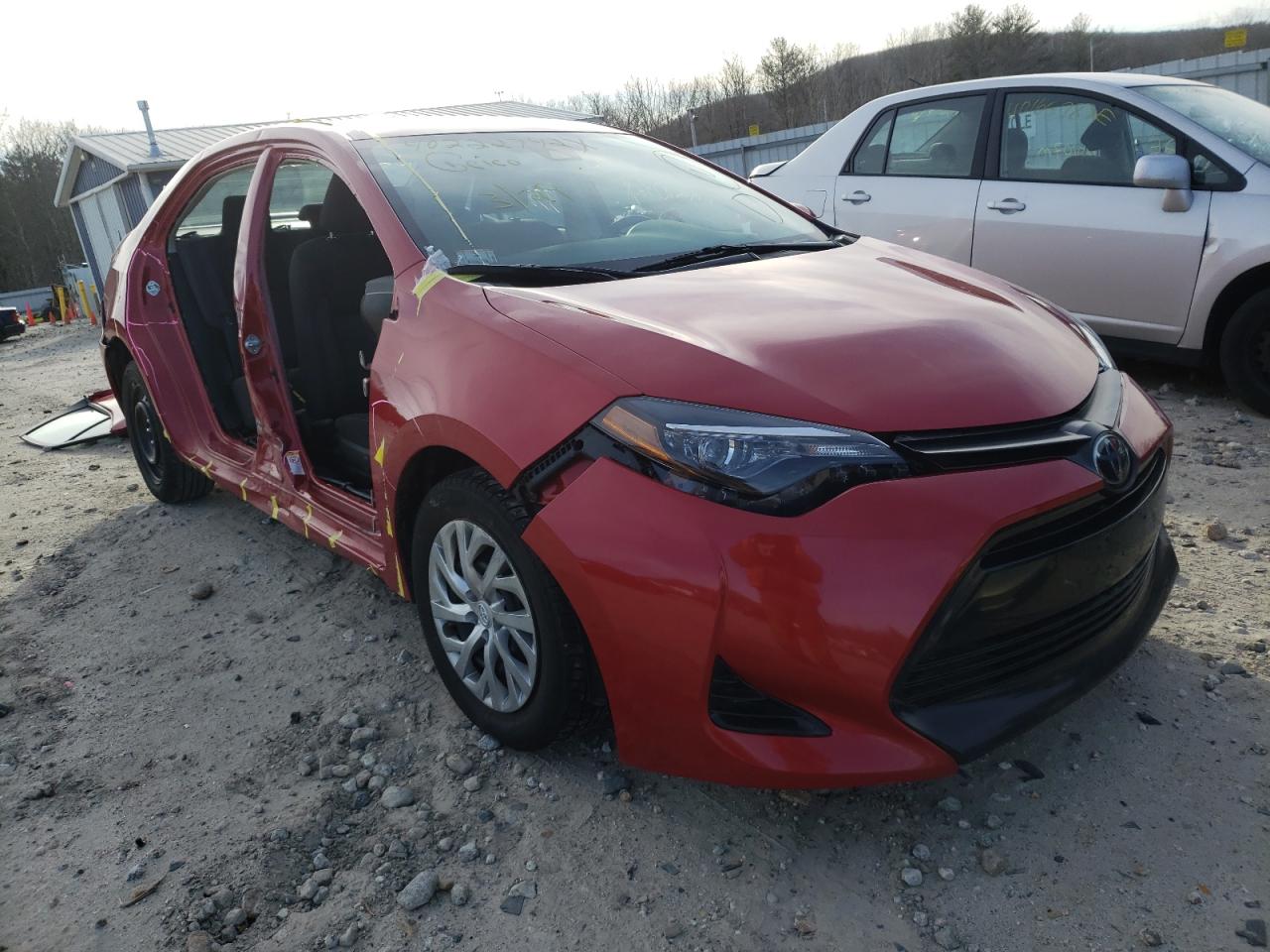TOYOTA COROLLA L 2019 with VIN 2T1BURHE6KC139480 - Photo from auction