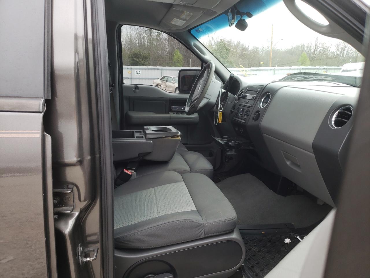 Photo 5 from auction – 2007 FORD F150 SUPER with VIN 1FTRW12W17KD45663