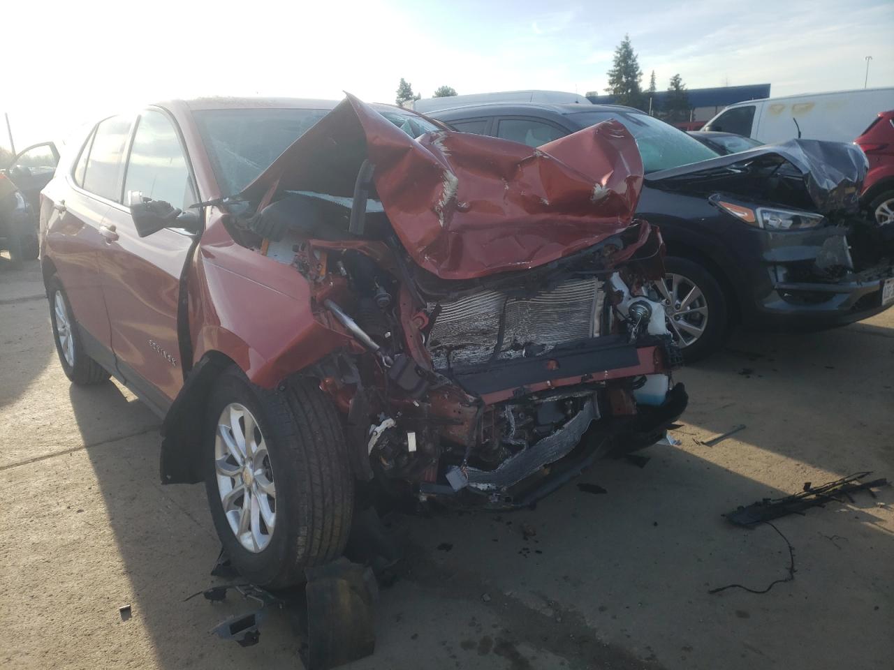 Photo 1 from auction – 2020 CHEVROLET EQUINOX LT with VIN 2GNAXJEV1L6166606