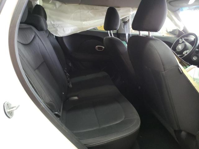 Photo 6 from auction – 2016 KIA SOUL with VIN KNDJN2A21G7265576