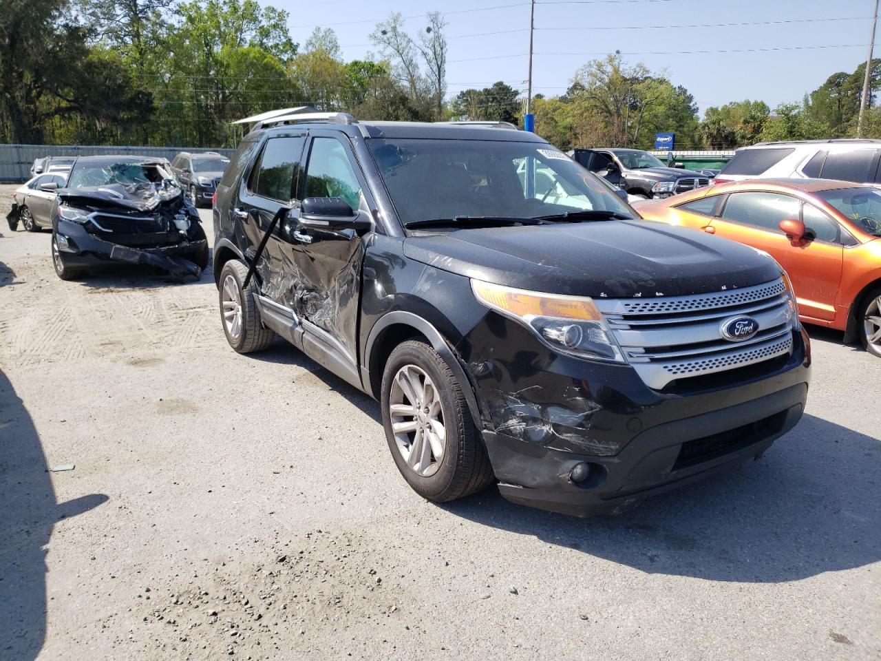 FORD EXPLORER X 2014 with VIN 1FM5K7D80EGA62615 - Photo from auction