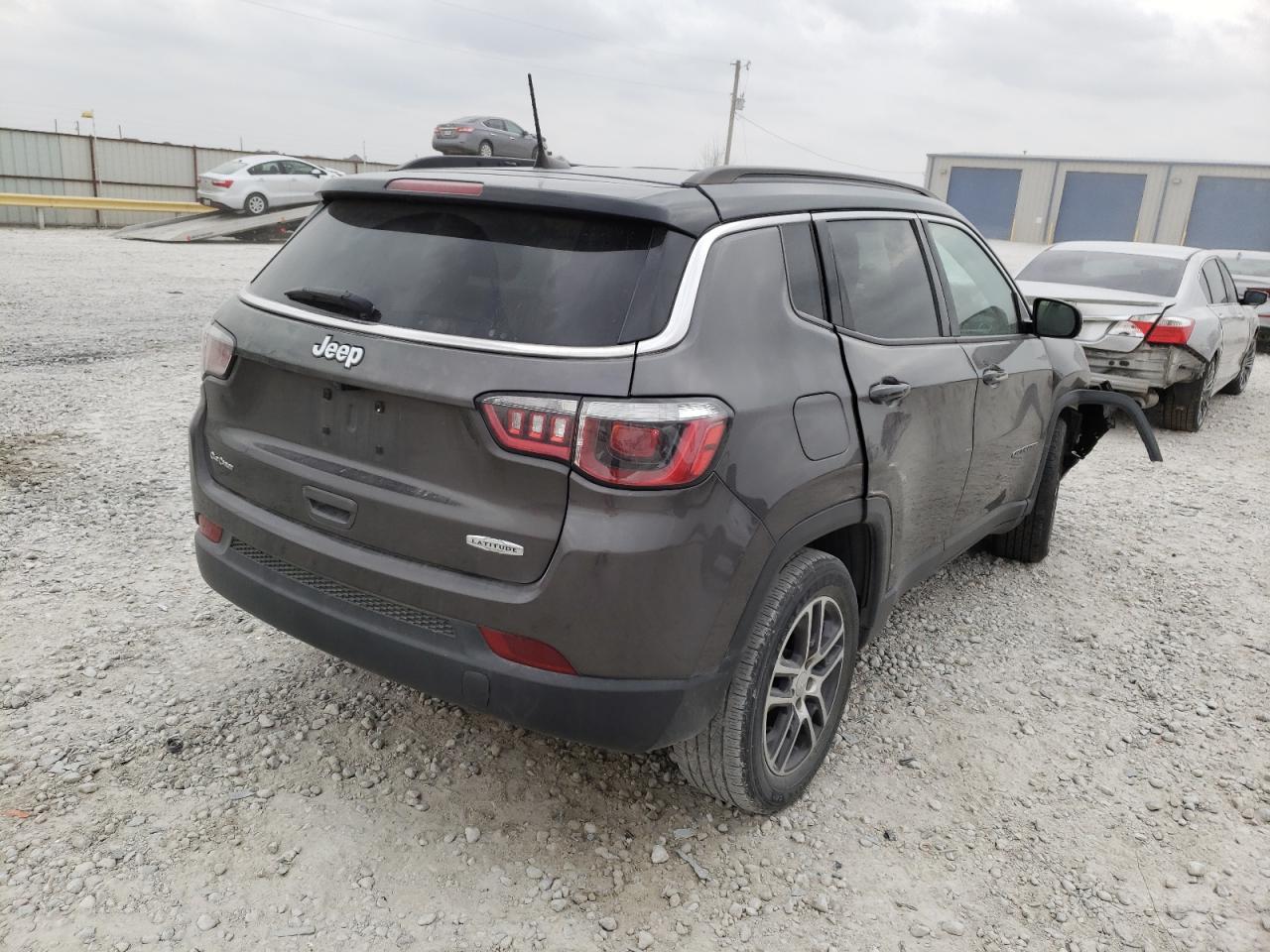 Photo 4 from auction – 2018 JEEP COMPASS LA with VIN 3C4NJCBB5JT137412