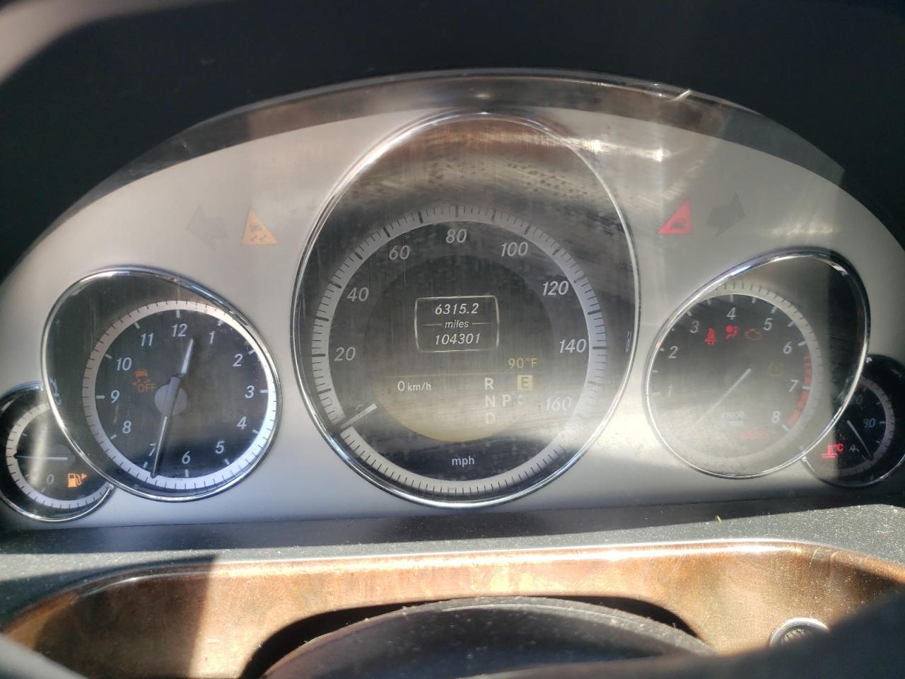 Photo 8 from auction – 2012 MERCEDES-BENZ E 350 with VIN WDDHF5KB5CA638343