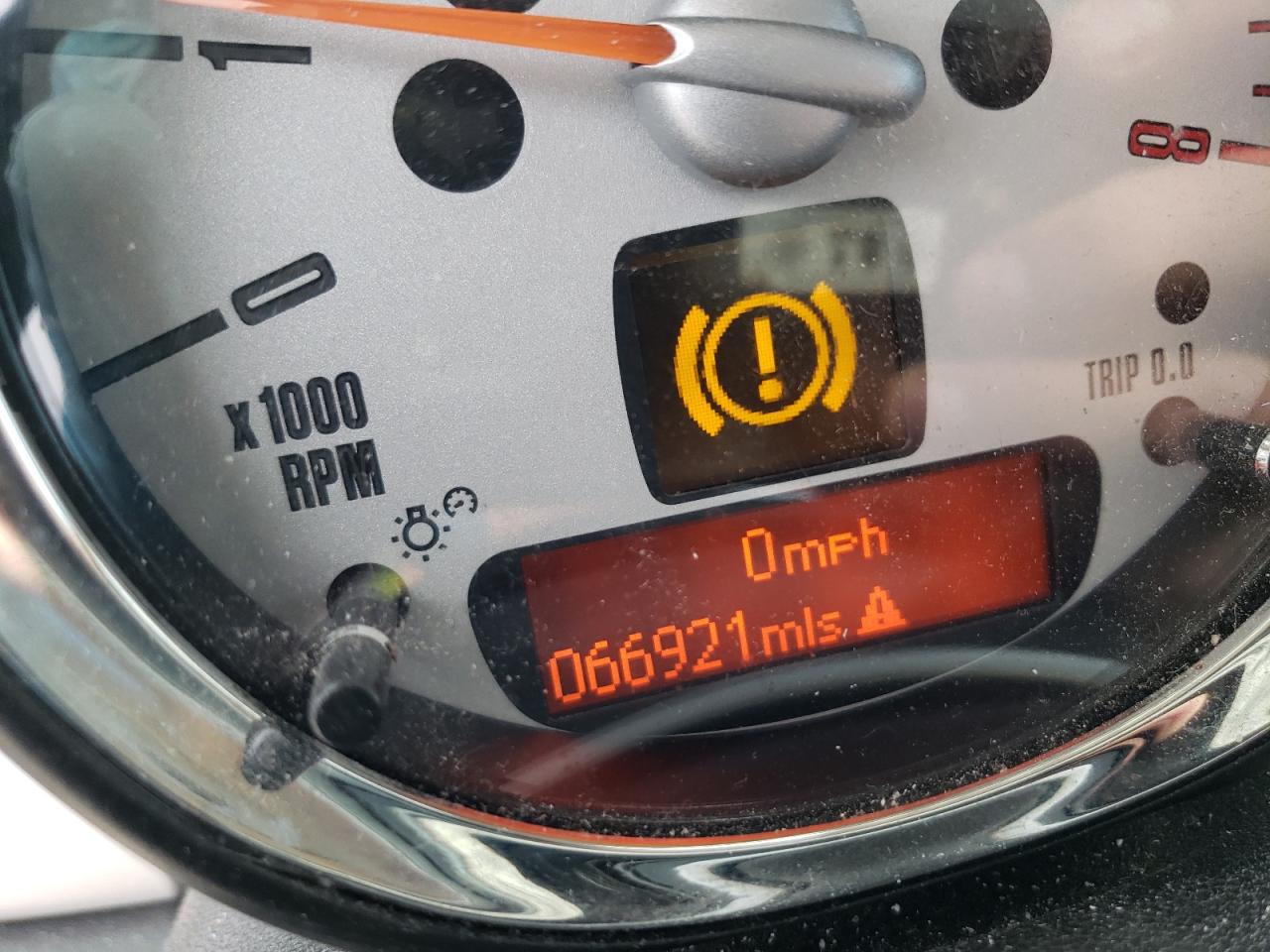 Photo 8 from auction – 2012 MINI COOPER with VIN WMWSU3C59CT368053