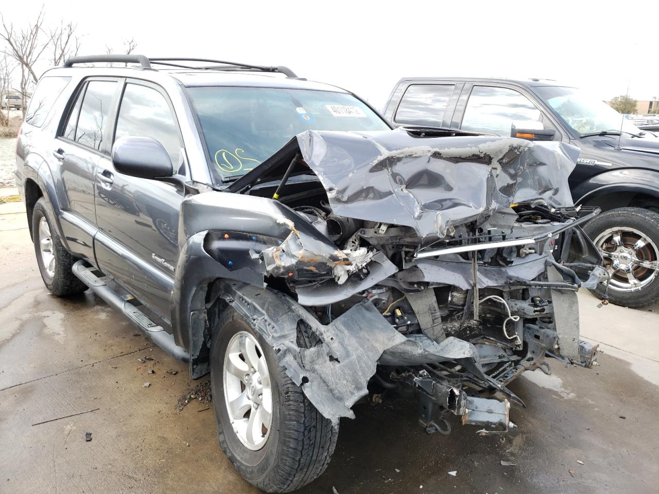 TOYOTA 4RUNNER SR 2006 with VIN JTEZU14R960081692 - Photo from auction