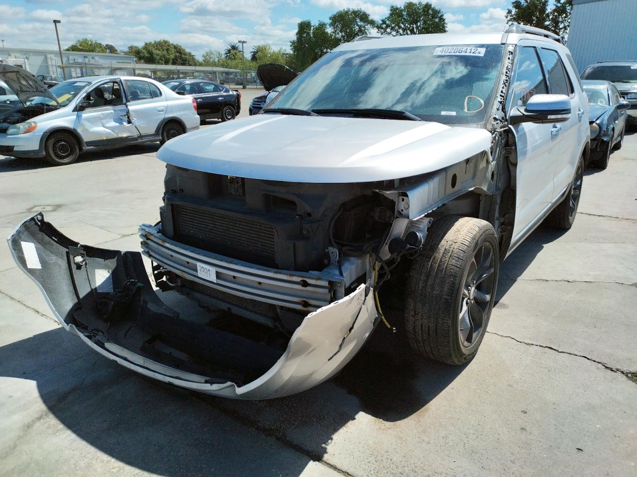 Photo 2 from auction – 2013 FORD EXPLORER L with VIN 1FM5K7F98DGB29935