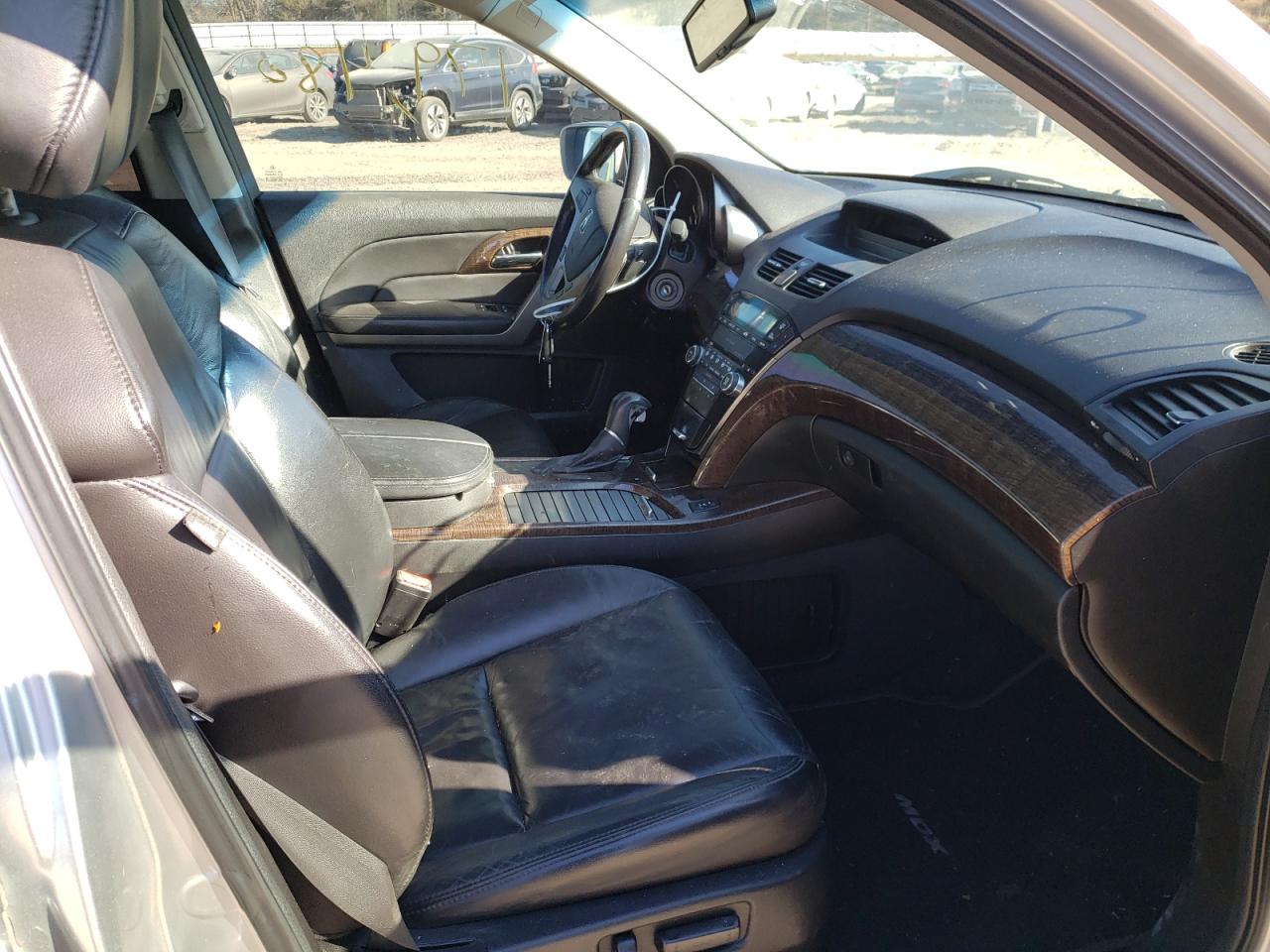 Photo 5 from auction – 2011 ACURA MDX with VIN 2HNYD2H27BH526871