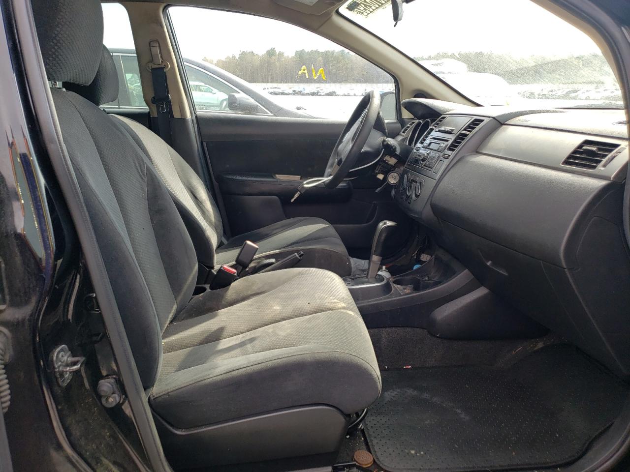 Photo 5 from auction – 2011 NISSAN VERSA S with VIN 3N1BC1CP5BL503384