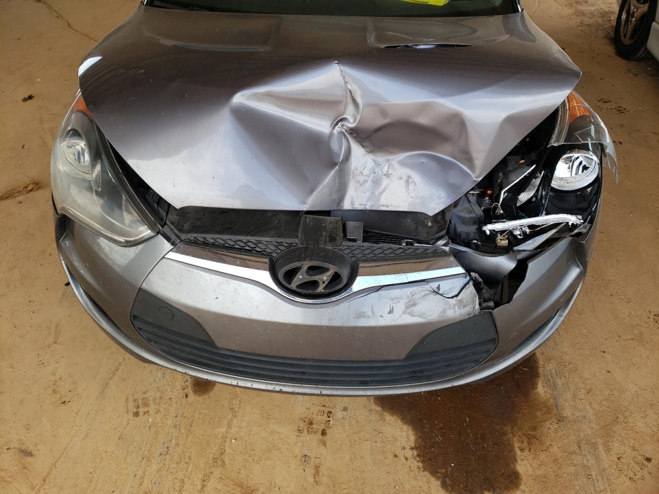 Фото 7 с аукциона – 2012 HYUNDAI VELOSTER с VIN KMHTC6AD6CU078557