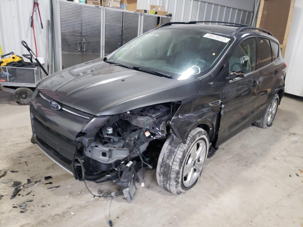 Photo 2 from auction – 2015 FORD ESCAPE SE with VIN 1FMCU9G96FUA75034