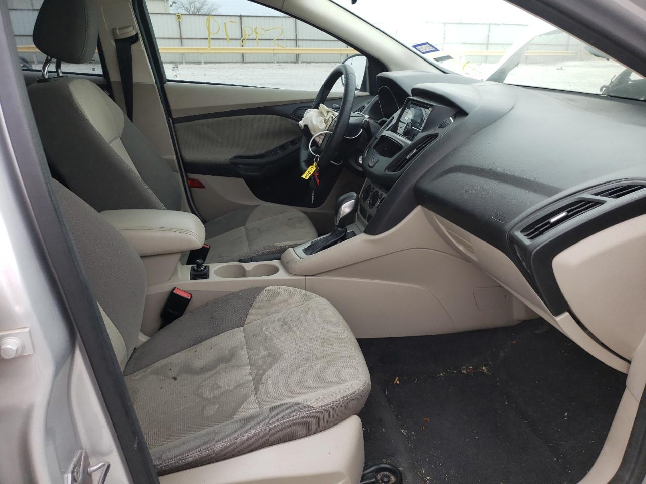 Photo 5 from auction – 2012 FORD FOCUS SE with VIN 1FAHP3F25CL267149