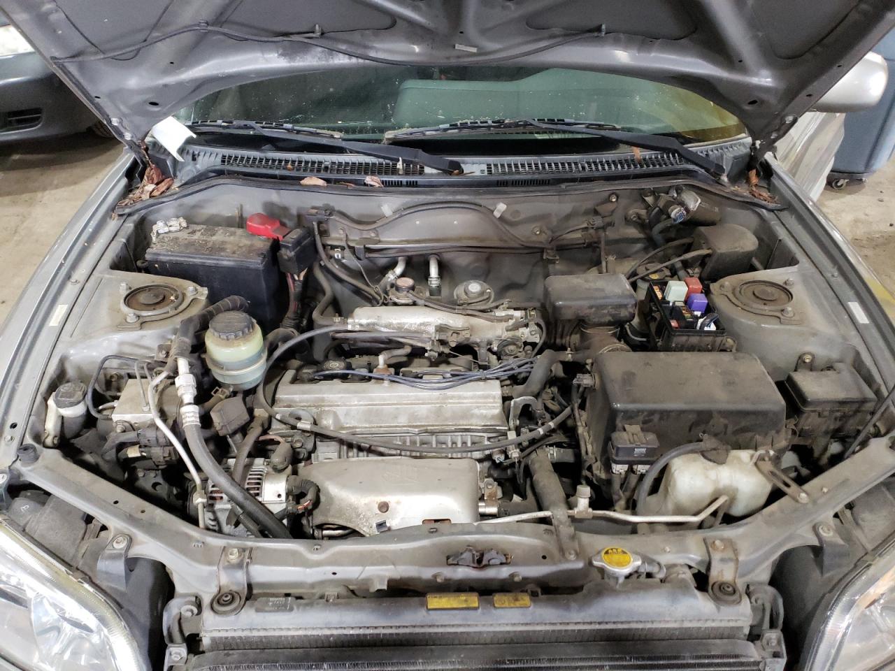 Photo 7 from auction – 2000 TOYOTA RAV4 with VIN JT3HP10V8Y7154351