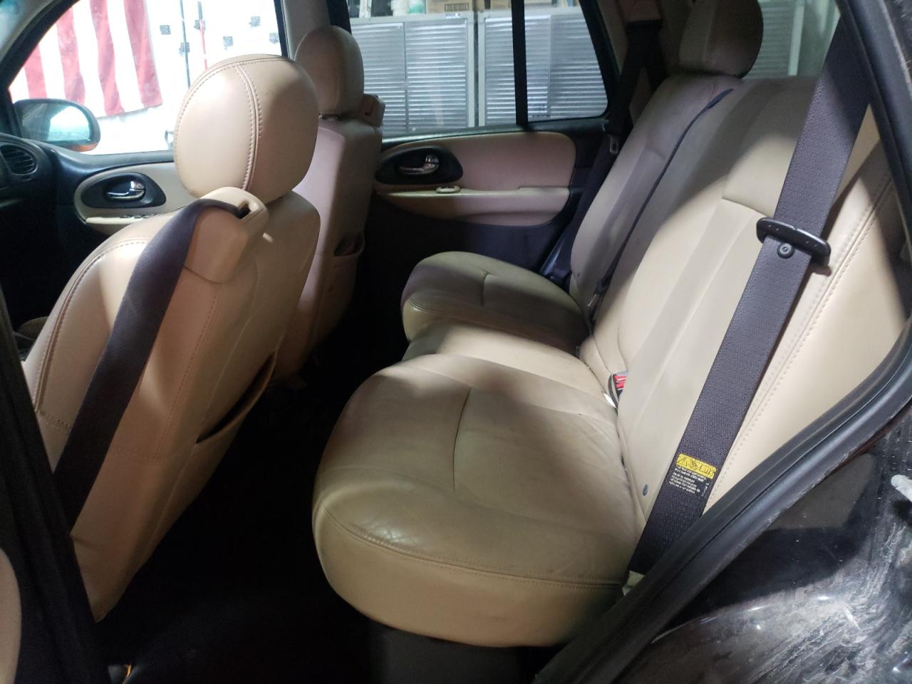 Photo 6 from auction – 2005 CHEVROLET TRAILBLAZE with VIN 1GNDT13SX52242146