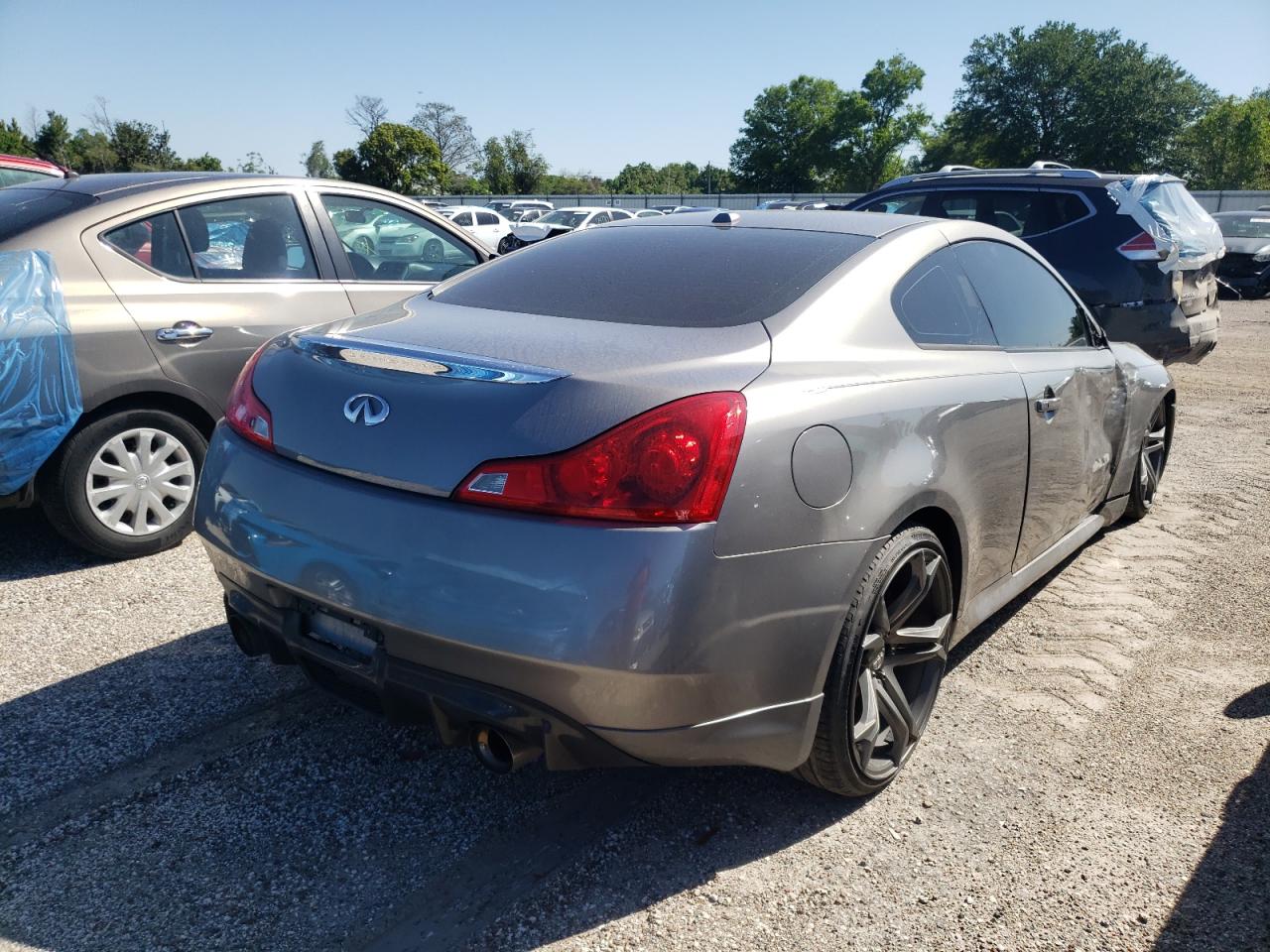 Photo 4 from auction – 2008 INFINITI G37 BASE with VIN JNKCV64E78M119738
