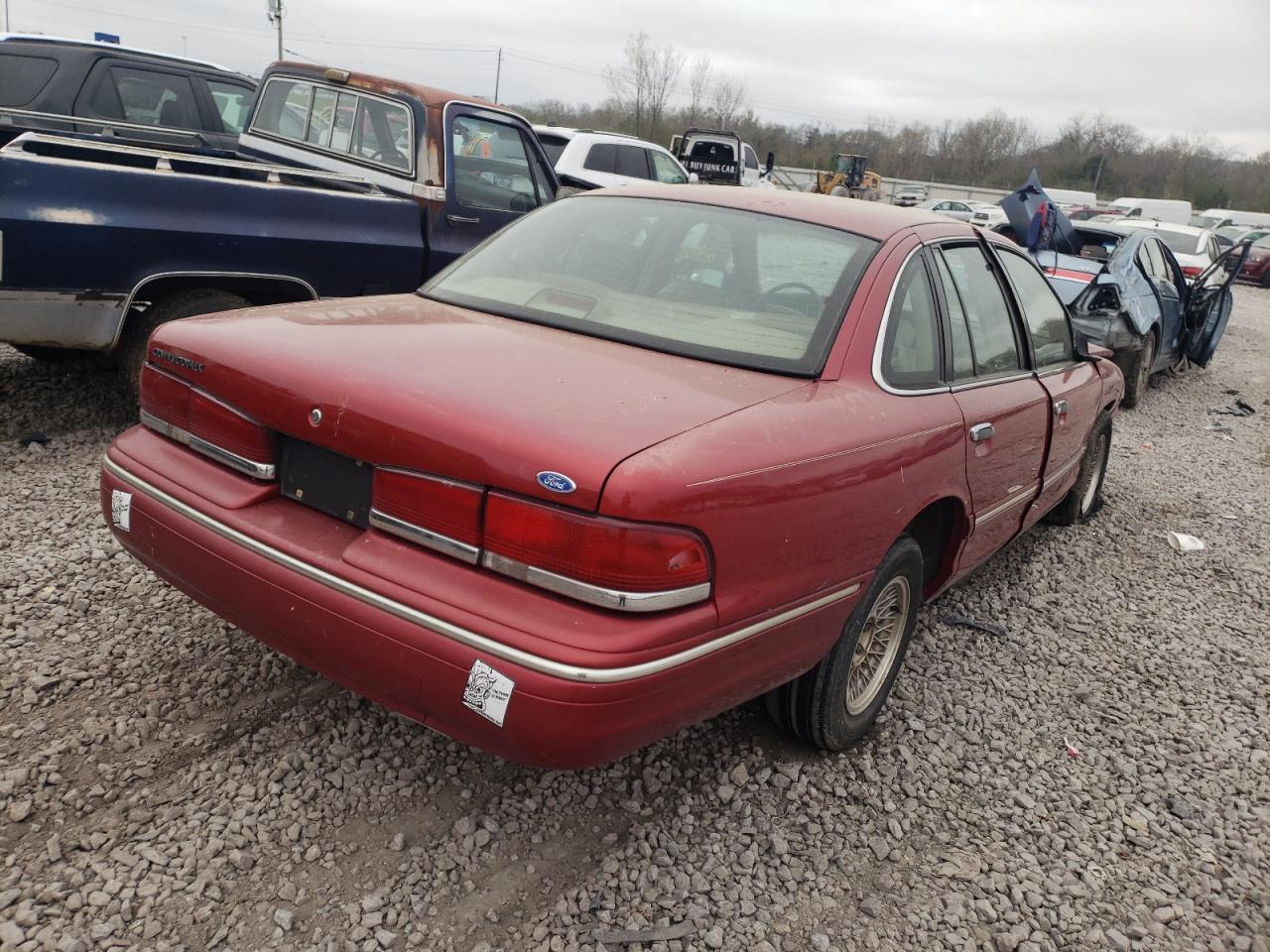 Photo 4 from auction – 1997 FORD CROWN VICT with VIN 2FALP74W4VX203245