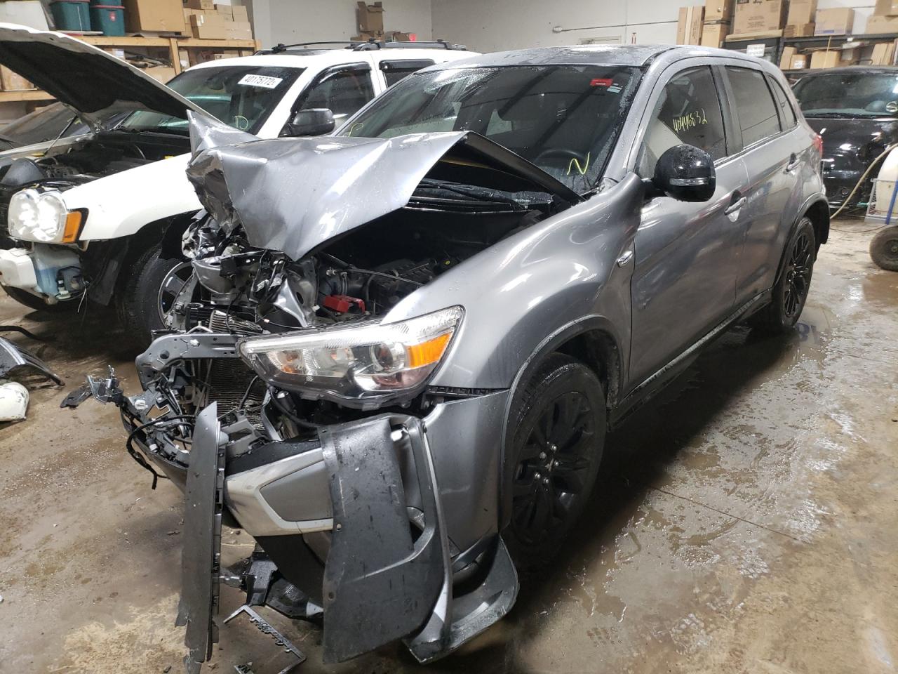 Photo 2 from auction – 2018 MITSUBISHI OUTLANDER with VIN JA4AR3AU2JU015956