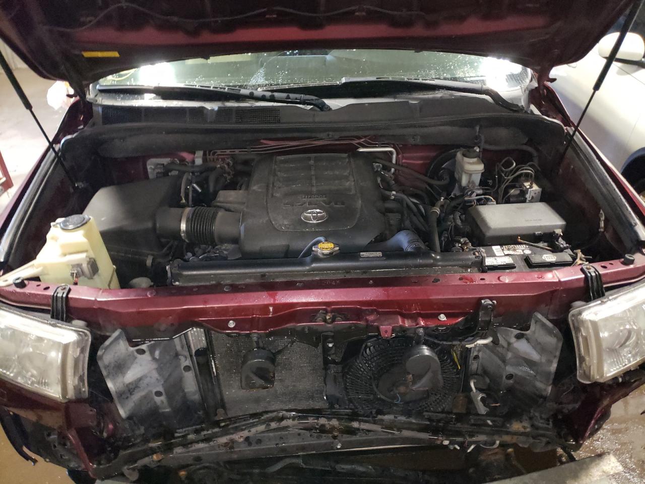Photo 7 from auction – 2011 TOYOTA SEQUOIA LI with VIN 5TDJW5G16BS051520
