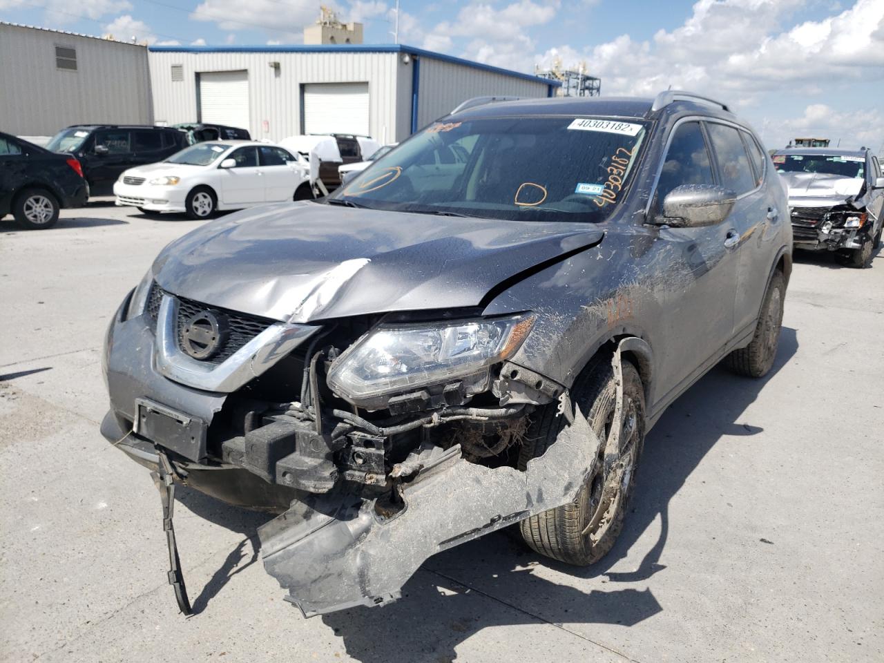 Photo 2 from auction – 2016 NISSAN ROGUE S with VIN KNMAT2MT2GP723622