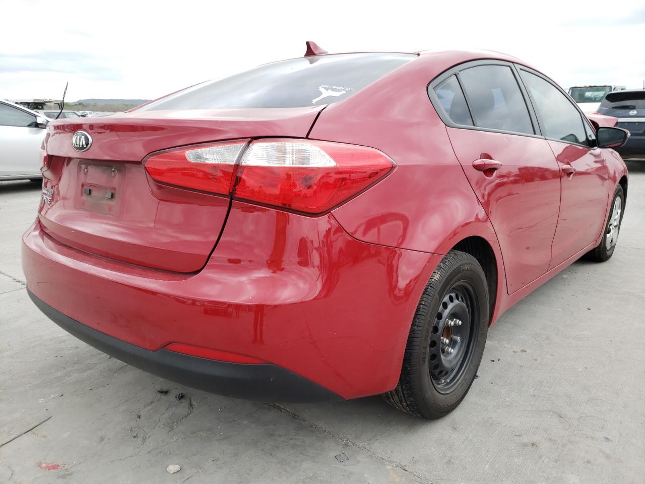 Photo 4 from auction – 2015 KIA FORTE LX with VIN KNAFX4A61F5368728