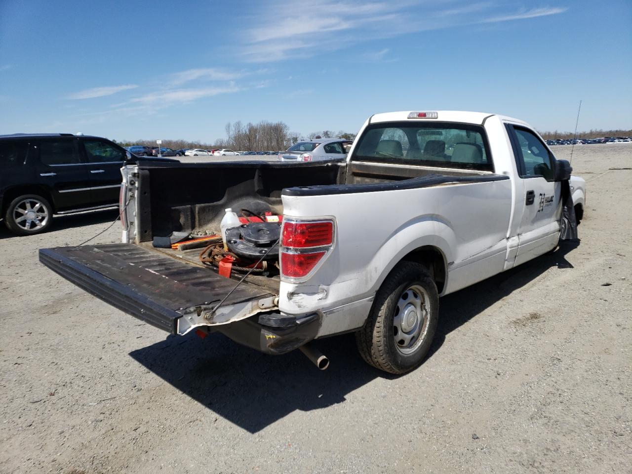 Photo 4 from auction – 2014 FORD F150 with VIN 1FTMF1CM2EKE94961
