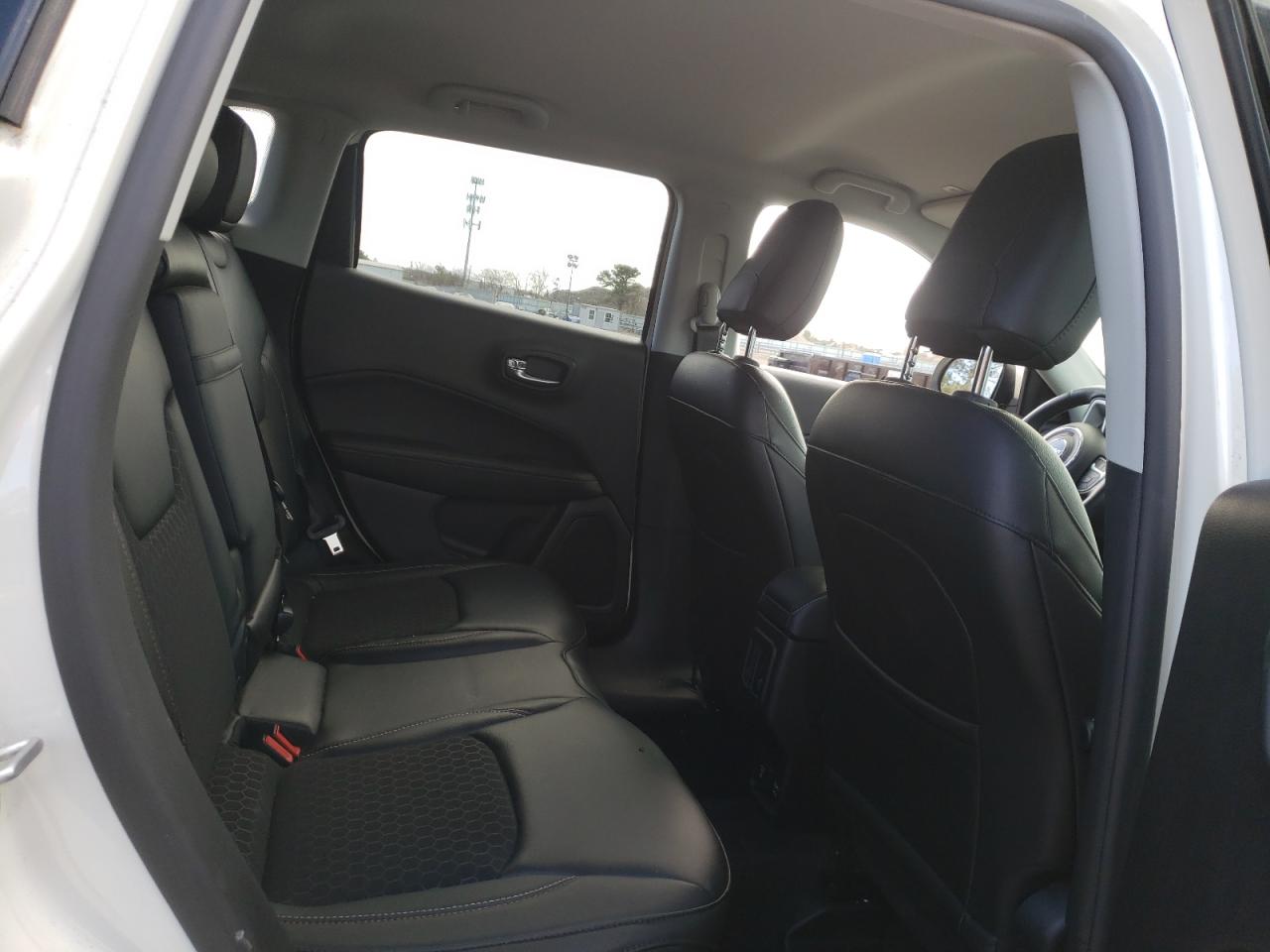 Photo 6 from auction – 2018 JEEP COMPASS LA with VIN 3C4NJDBB0JT282394