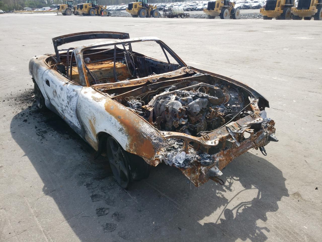 MAZDA MX-5 MIATA 2002 with VIN JM1NB353620225692 - Photo from auction