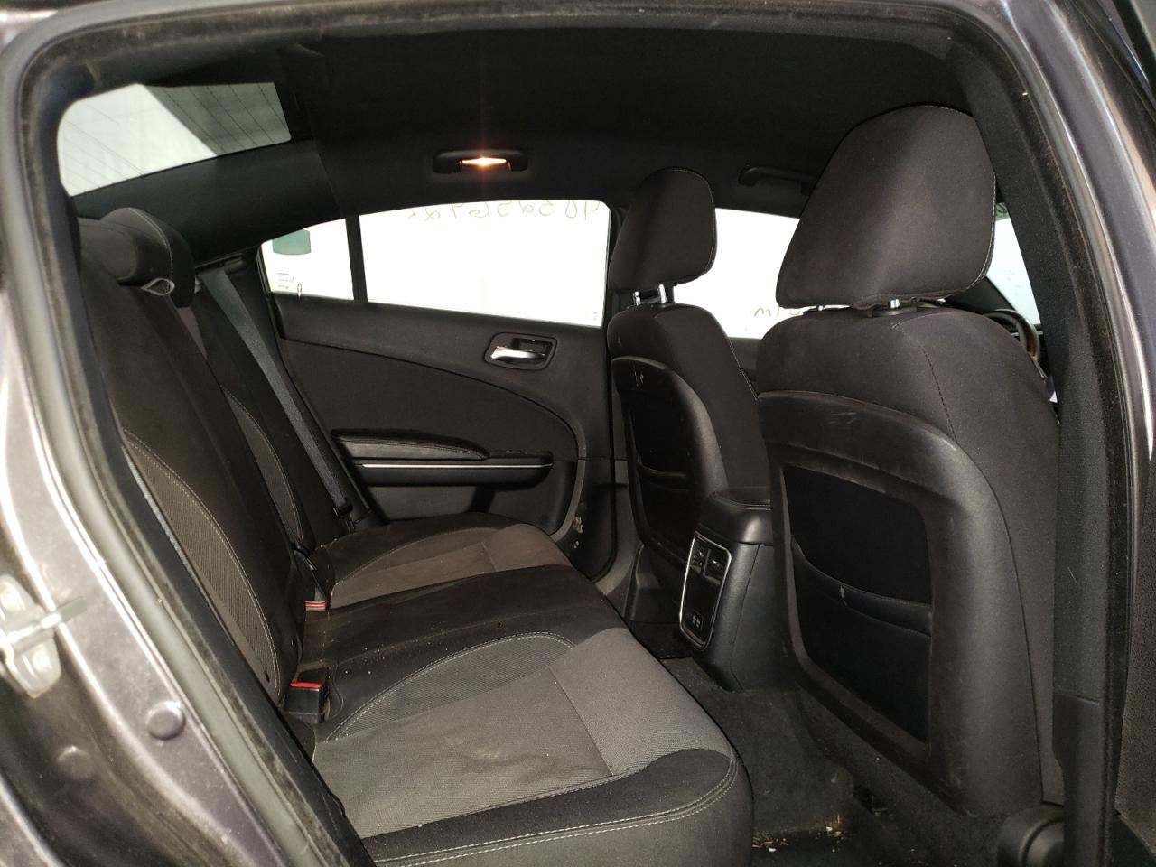 Photo 6 from auction – 2015 DODGE CHARGER SE with VIN 2C3CDXFG0FH745984