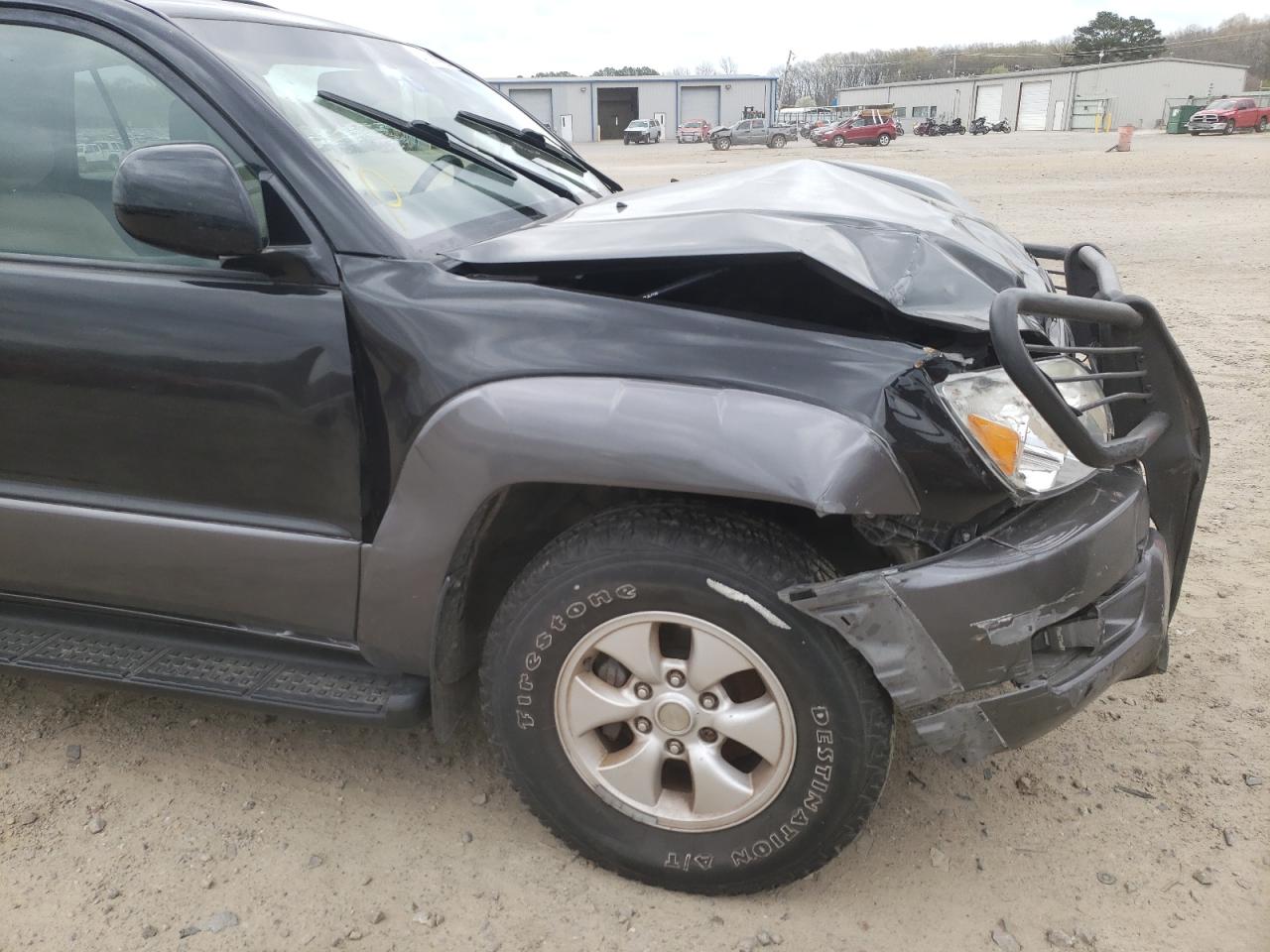 Photo 9 from auction – 2003 TOYOTA 4RUNNER SR with VIN JTEZU14R030008075