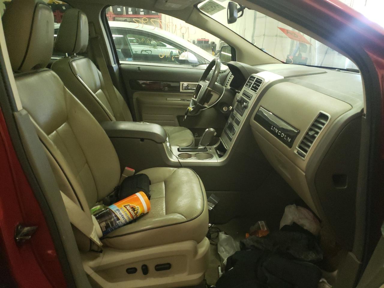 Photo 5 from auction – 2009 LINCOLN MKX with VIN 2LMDU68C19BJ12339
