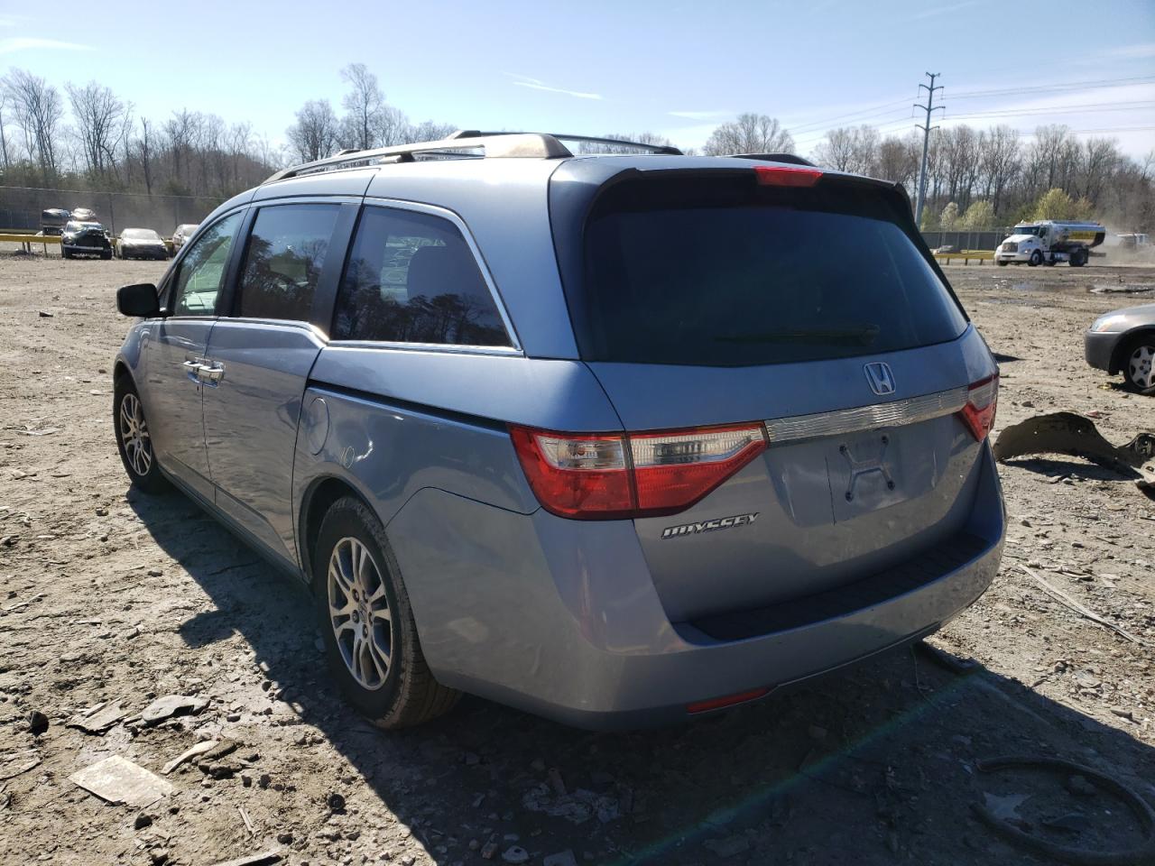 Photo 3 from auction – 2012 HONDA ODYSSEY with VIN 5FNRL5H4XCB093375