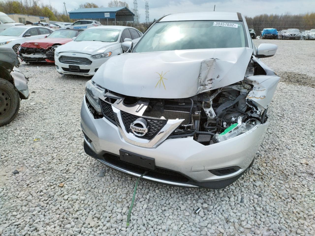 Photo 9 from auction – 2015 NISSAN ROGUE S with VIN 5N1AT2ML7FC830649
