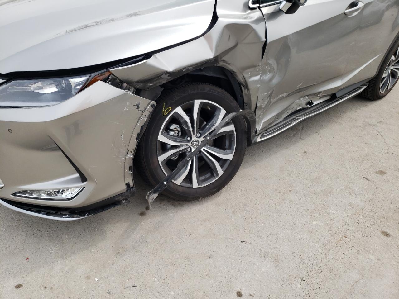 Photo 9 from auction – 2022 LEXUS RX 350 with VIN 2T2HZMAAXNC228796