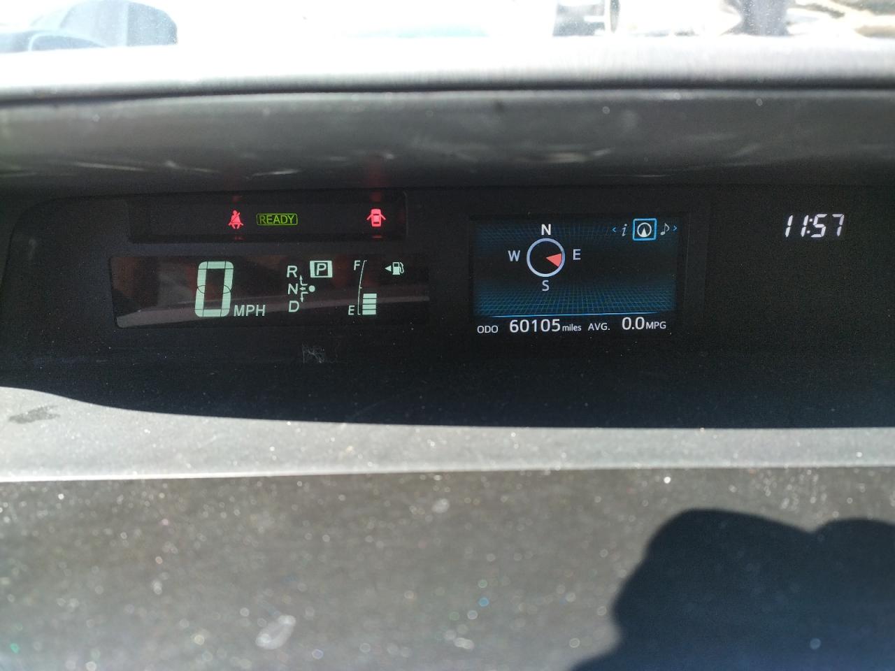 Photo 8 from auction – 2015 TOYOTA PRIUS V with VIN JTDZN3EU3FJ017514