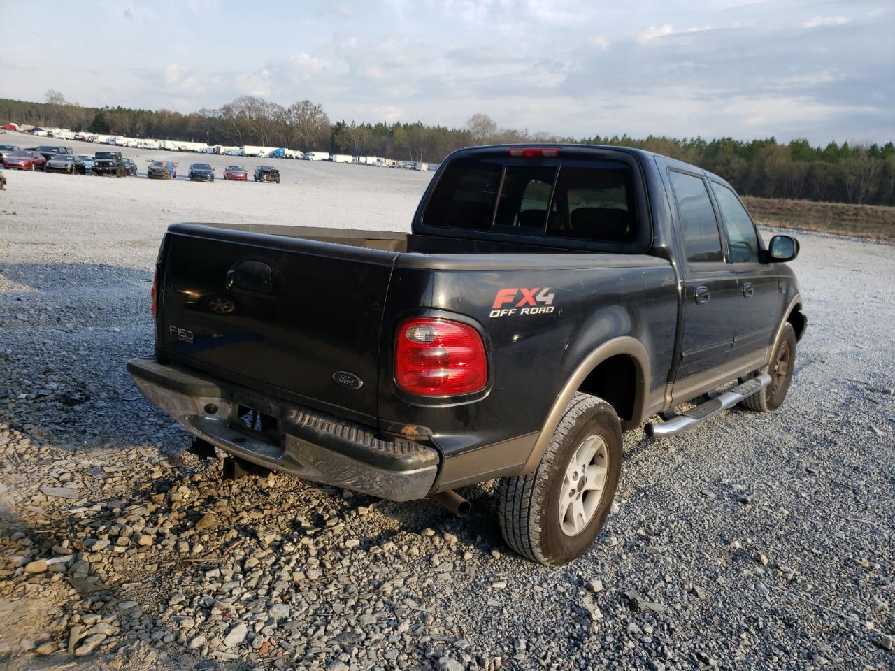 Photo 4 from auction – 2003 FORD F150 SUPER with VIN 1FTRW08L43KD73068