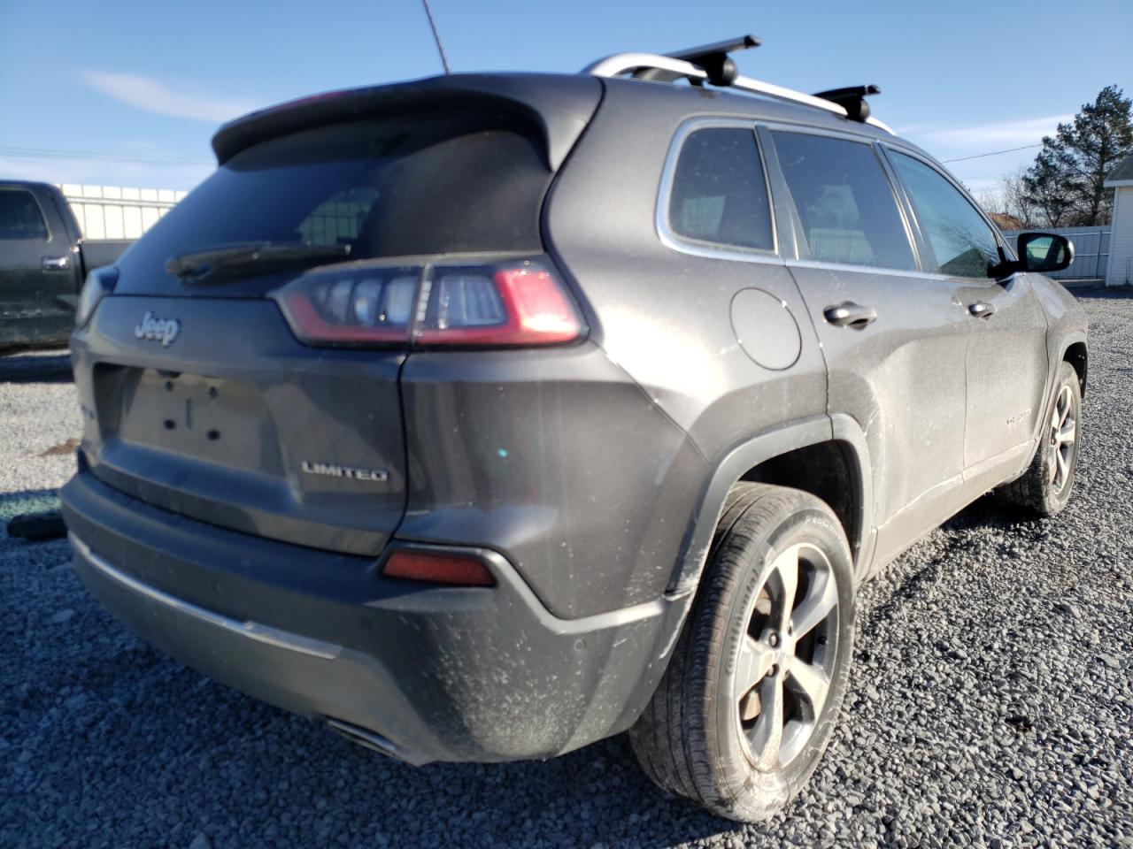 Photo 4 from auction – 2019 JEEP CHEROKEE L with VIN 1C4PJMDXXKD282881