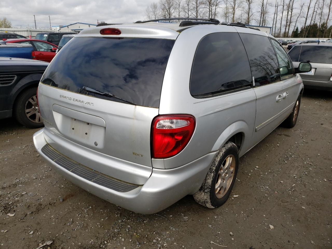 Photo 4 from auction – 2004 DODGE GRAND CARA with VIN 2D8GP44LX4R541995