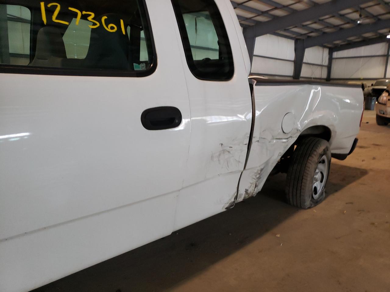 Photo 9 from auction – 2003 FORD F150 with VIN 2FTRX17233CA65972