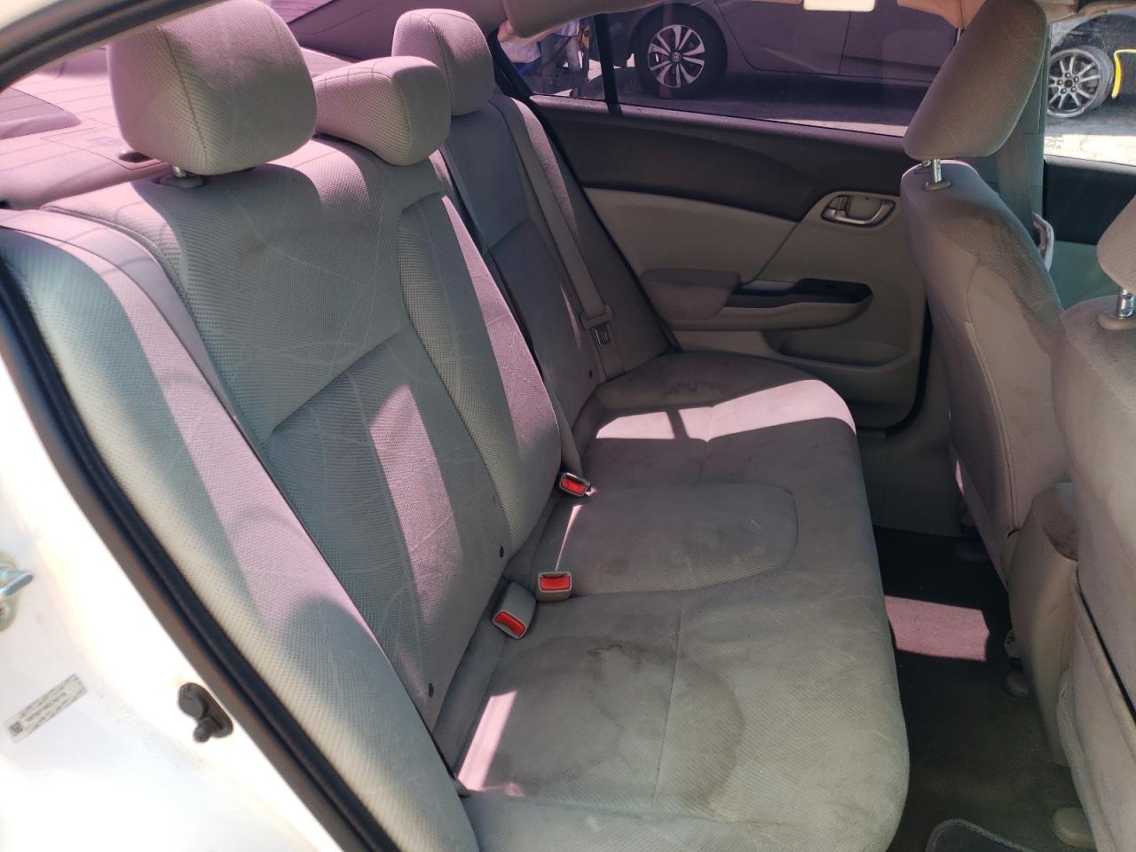 Photo 6 from auction – 2012 HONDA CIVIC LX with VIN 19XFB2F58CE392708