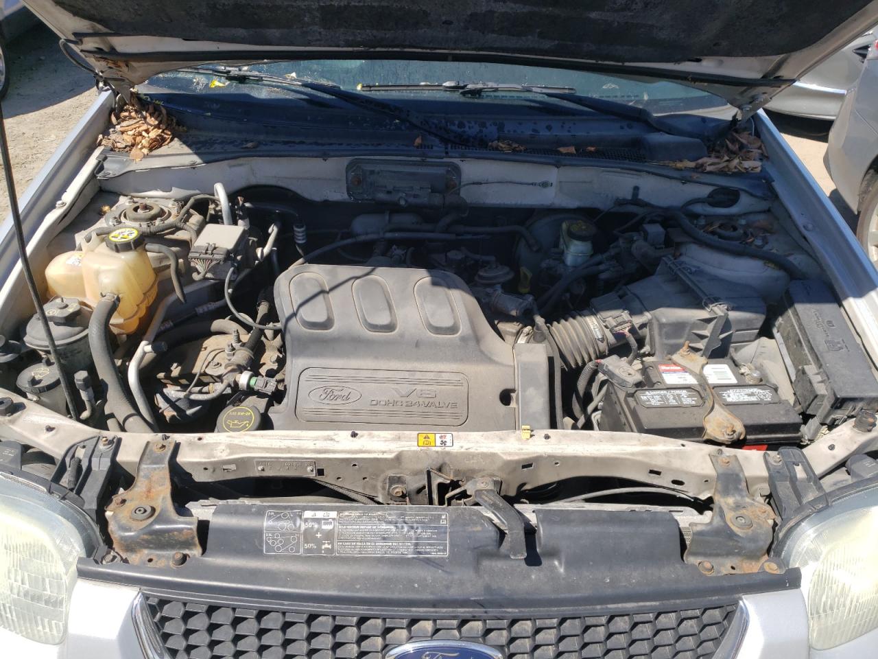 Photo 7 from auction – 2004 FORD ESCAPE LIM with VIN 1FMCU94144KB51308