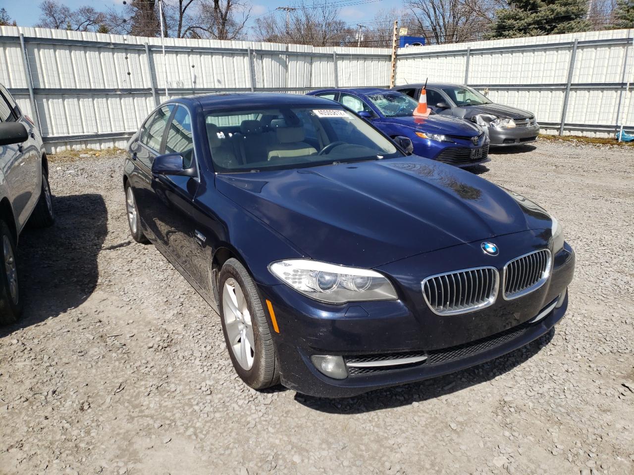 Photo 9 from auction – 2012 BMW 528 XI with VIN WBAXH5C50CDW09286