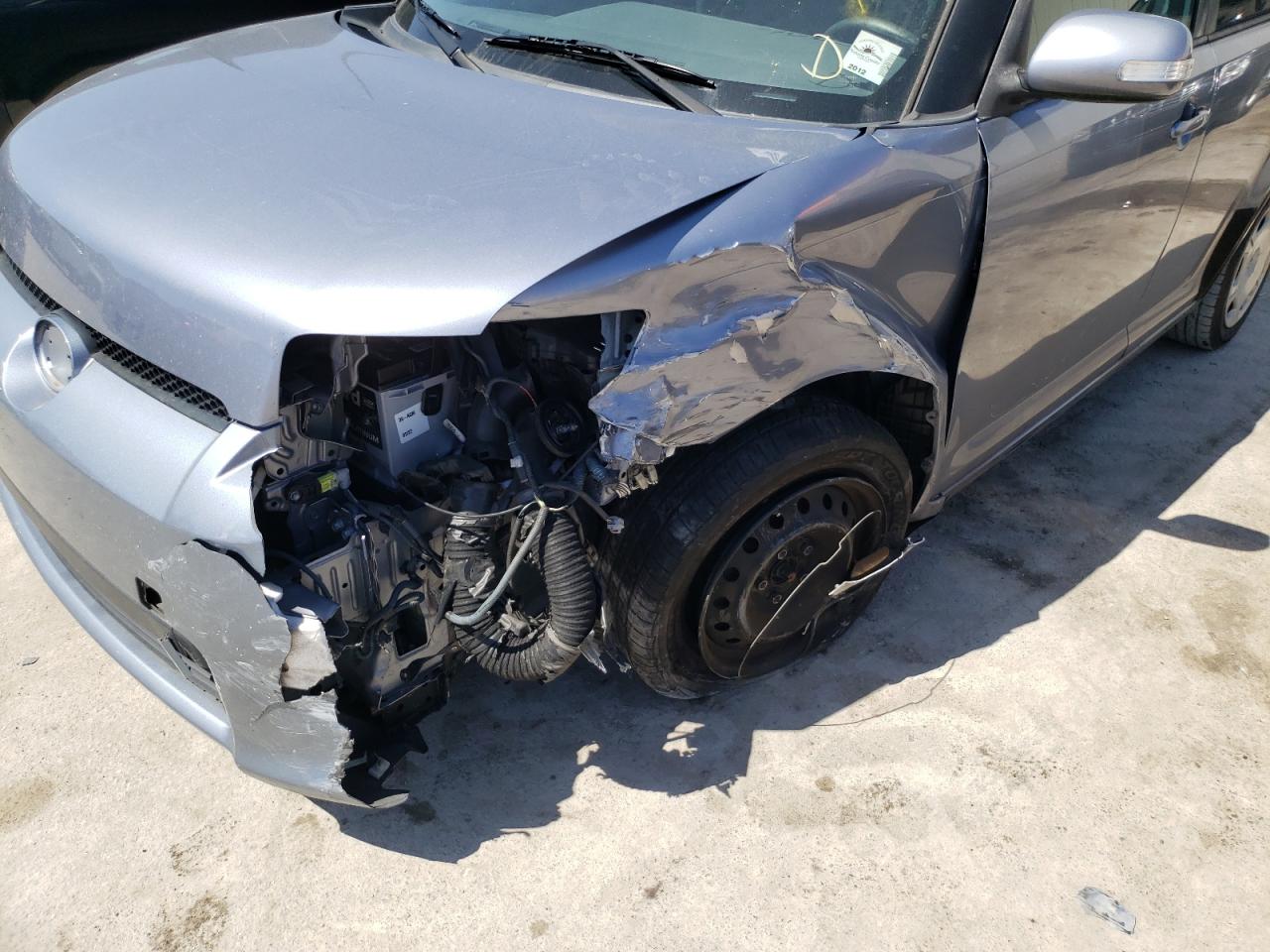 Photo 9 from auction – 2012 TOYOTA SCION XB with VIN JTLZE4FE3C1142817