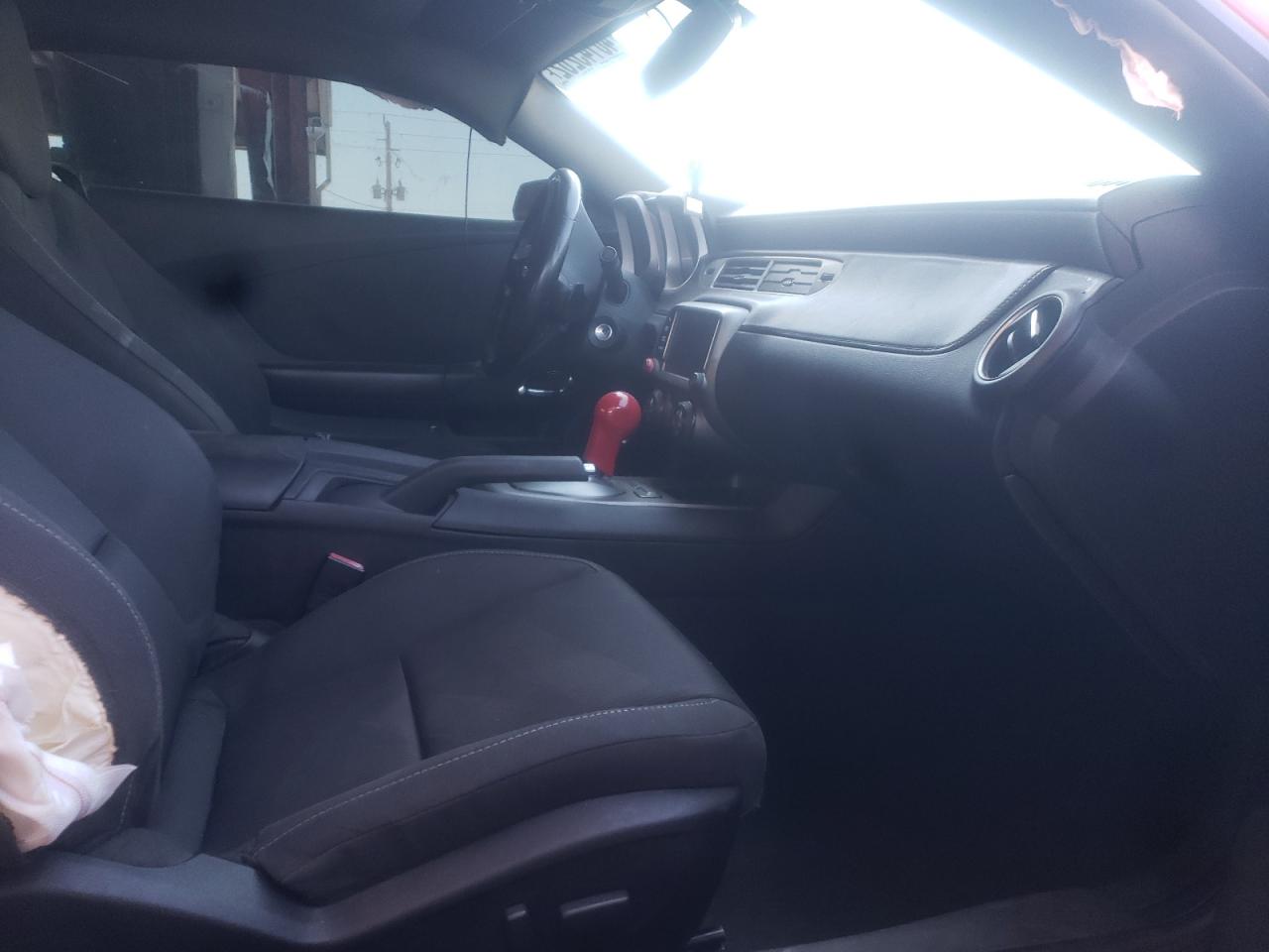 Photo 5 from auction – 2014 CHEVROLET CAMARO LT with VIN 2G1FB1E37E9152246