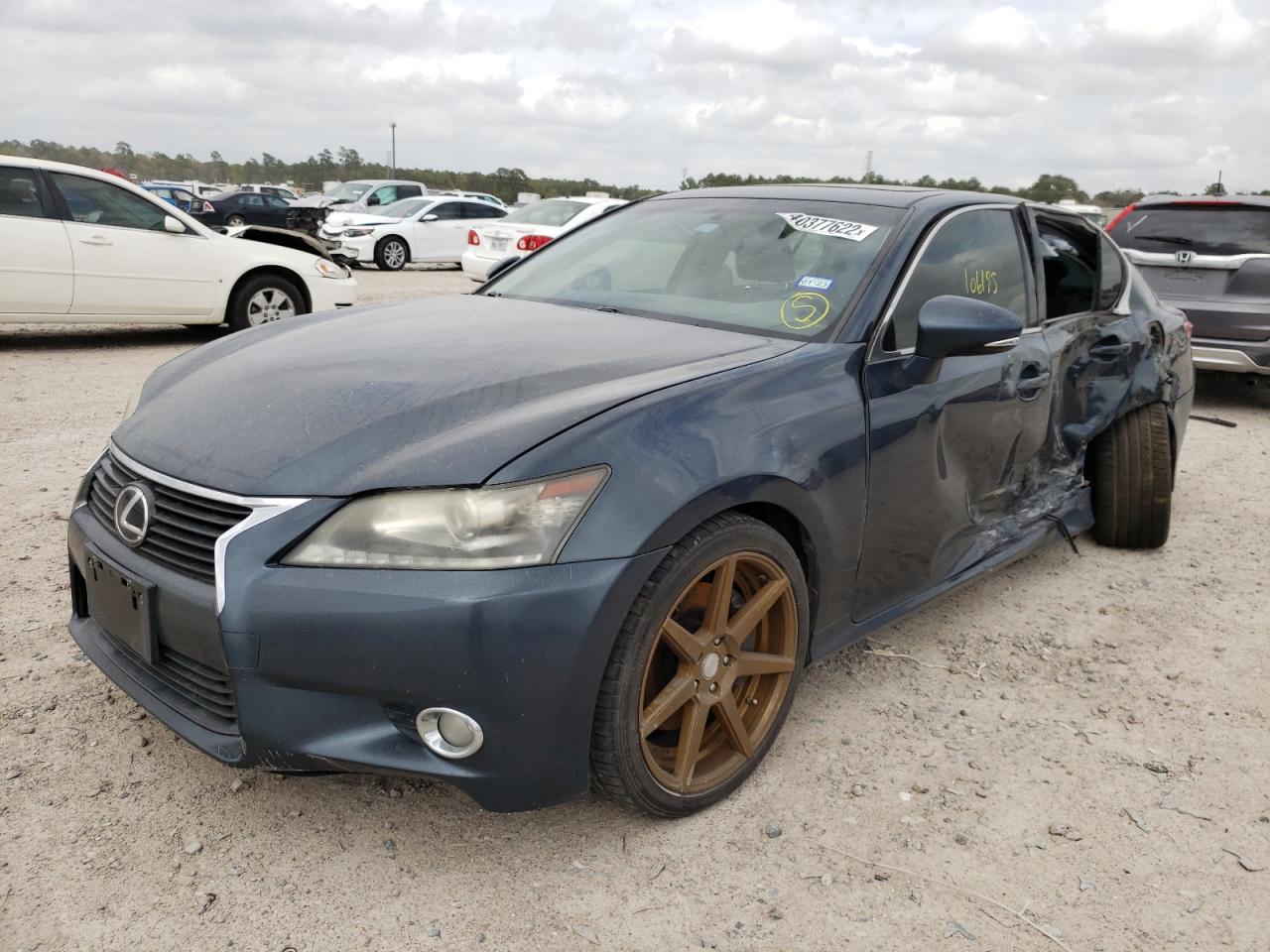 Photo 2 from auction – 2013 LEXUS GS 350 with VIN JTHBE1BL8D5004733