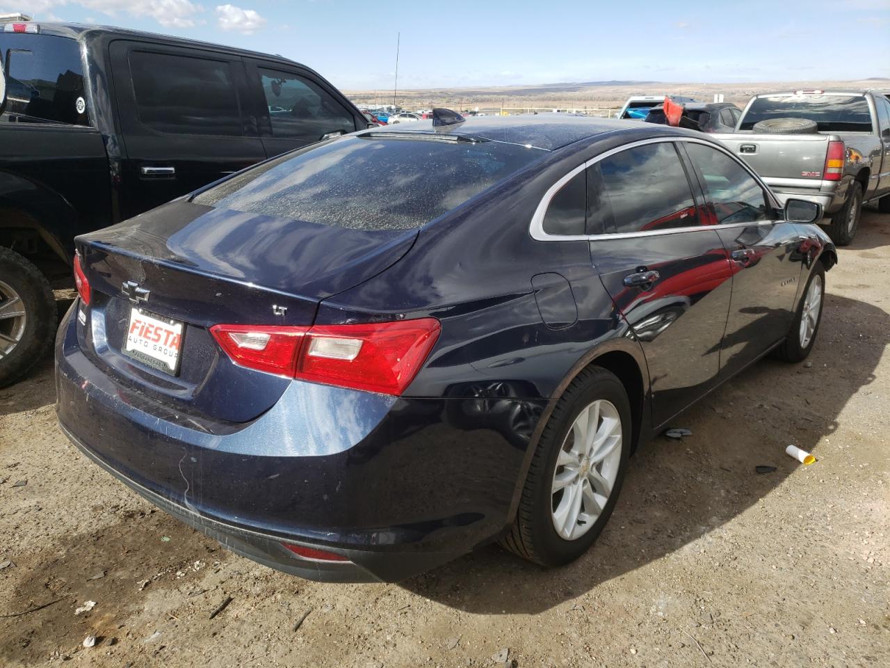 Photo 4 from auction – 2018 CHEVROLET MALIBU LT with VIN 1G1ZD5ST1JF252511