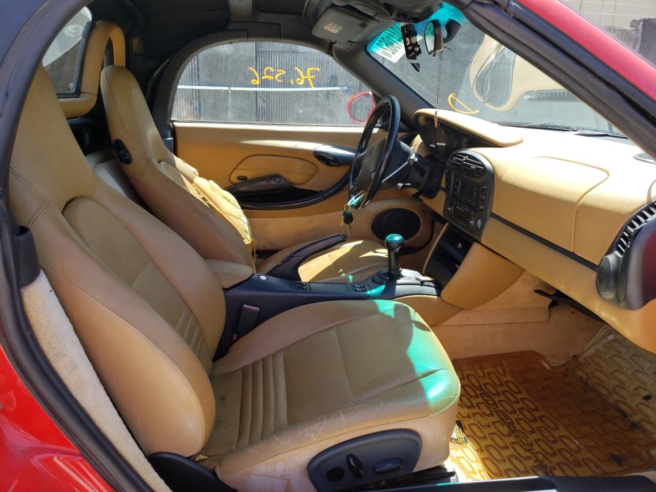 Photo 5 from auction – 1999 PORSCHE BOXSTER with VIN WP0CA2983XU621914