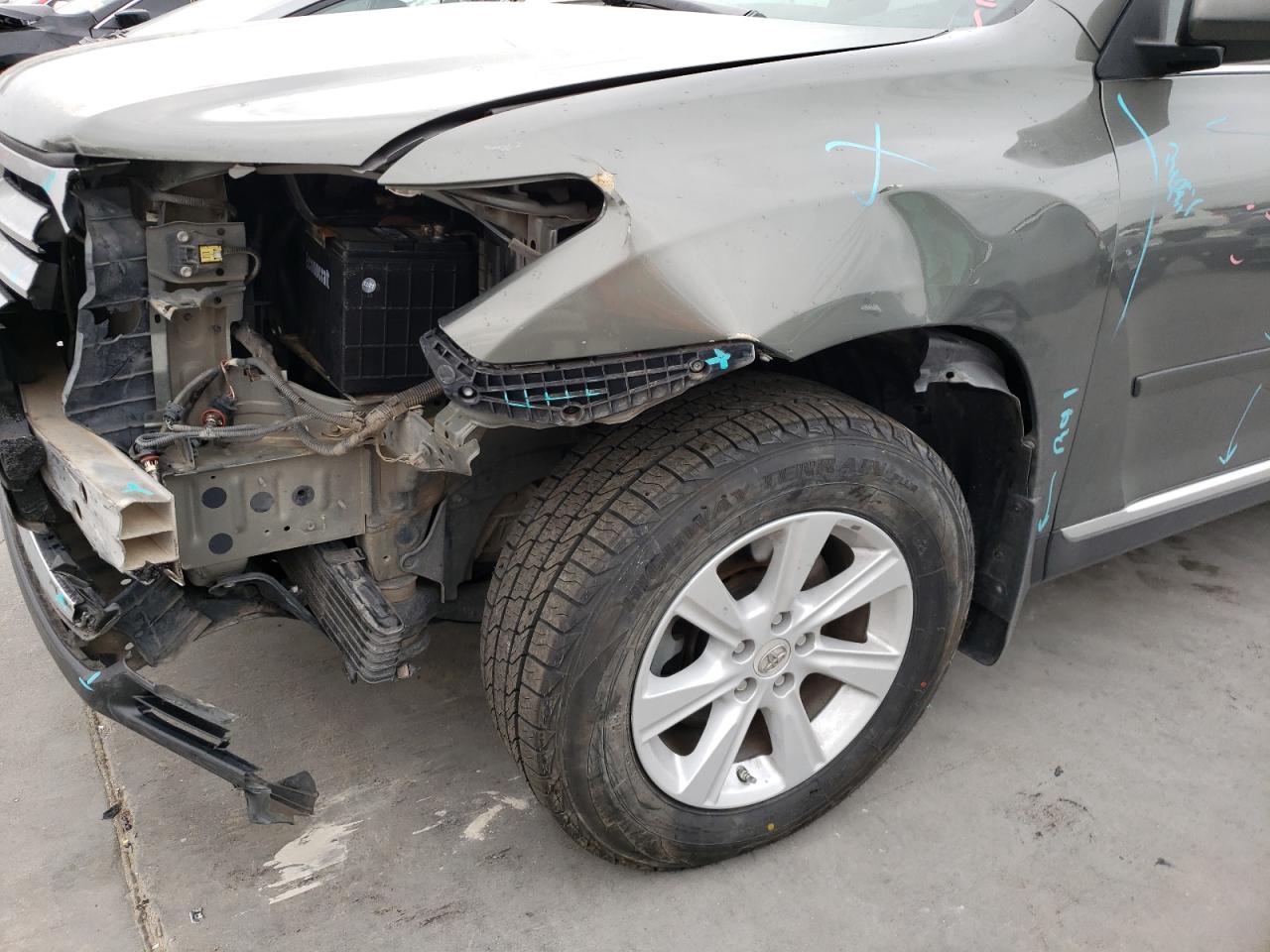 صورة رقم 9 من المزاد - 2012 TOYOTA HIGHLANDER مع VIN 5TDZK3EH6CS052056