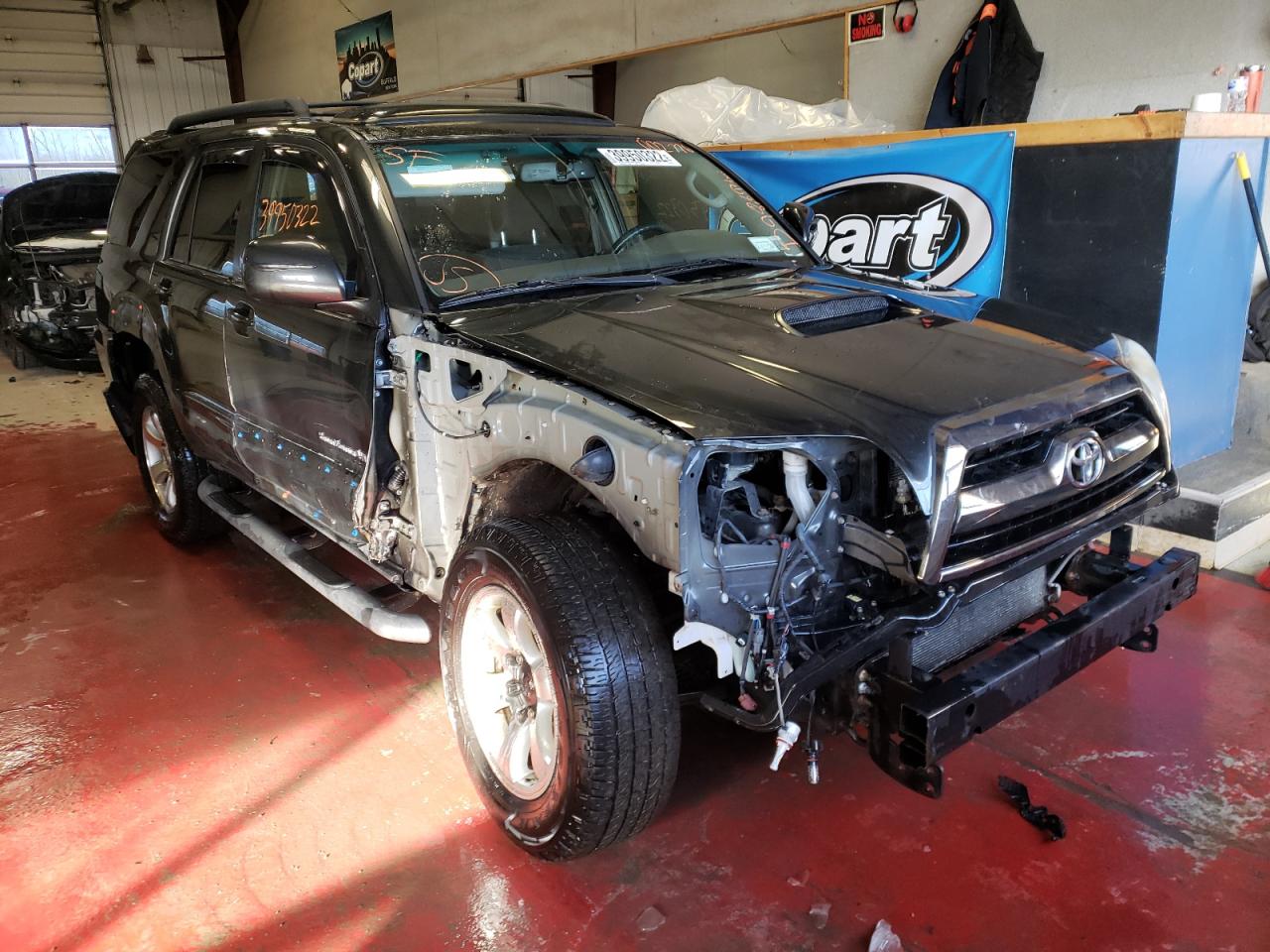 TOYOTA 4RUNNER SR 2008 with VIN JTEBU14R48K002776 - Photo from auction