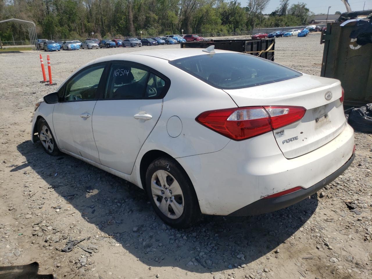 Photo 3 from auction – 2016 KIA FORTE LX with VIN KNAFK4A63G5596570