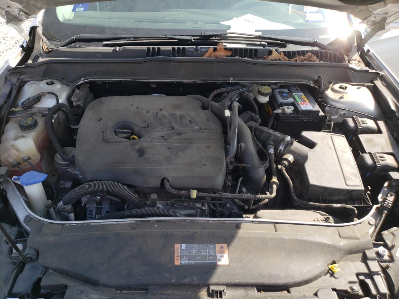 Photo 7 from auction – 2016 FORD FUSION SE with VIN 3FA6P0HD3GR390881